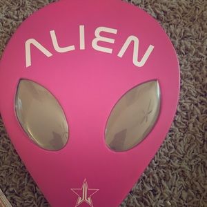 Jeffree star alien palette
